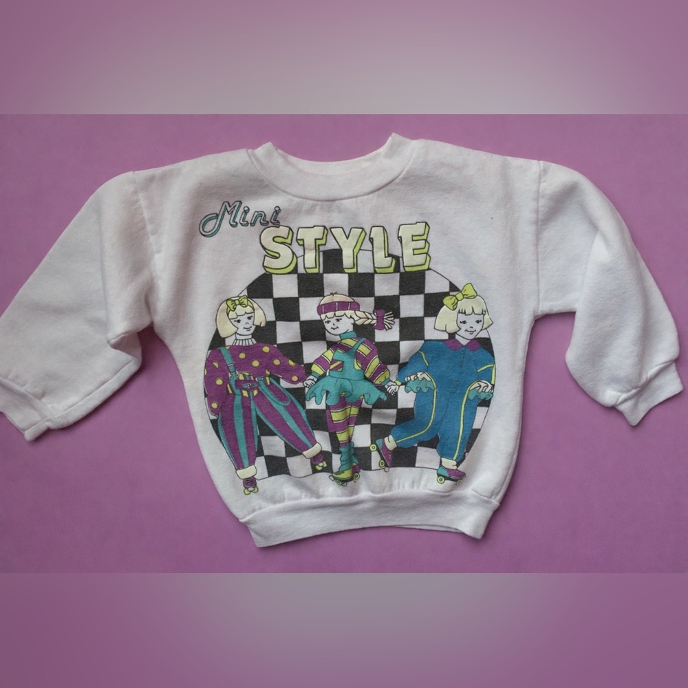 Vintage 90s Kids Graphic Sweatshirt - White